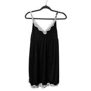 Black Lace Trim Nightgown